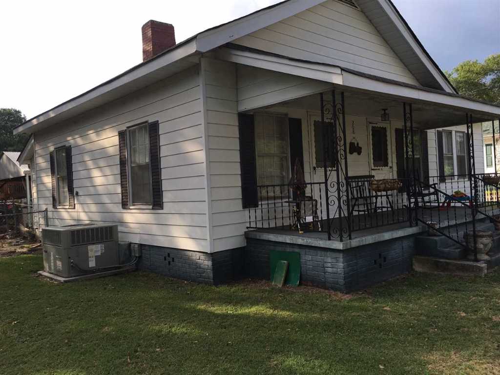 208 Hampton Street Iva, SC 29655 - Photo 2 of 15 Gallery Image 2