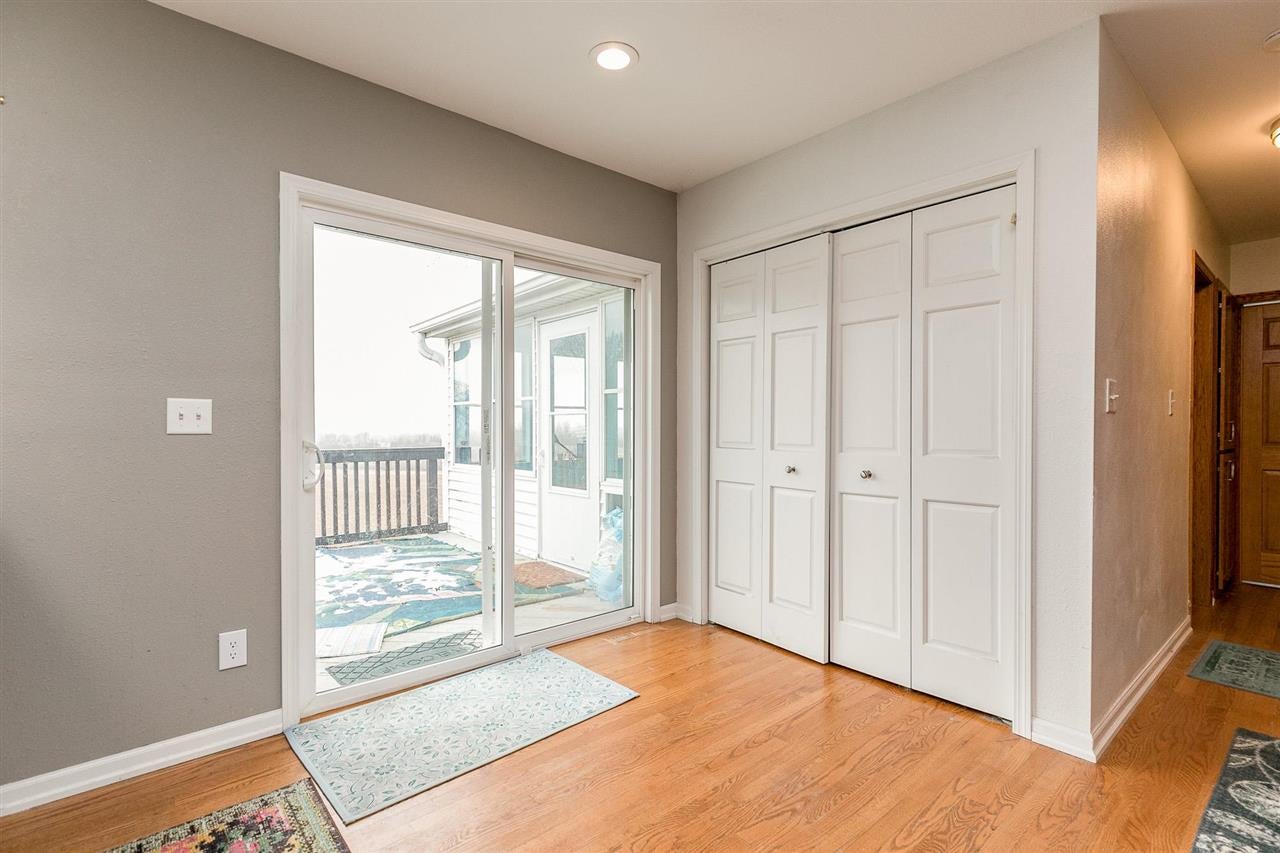 5057 Beverly Road Southwest Cedar Rapids, IA 52404 - Photo 19 of 37 Gallery Image 19