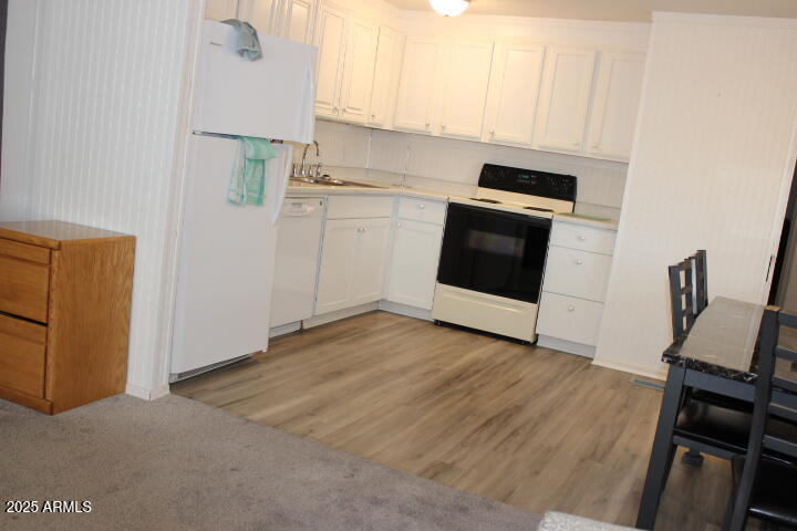 303 South Recker Road, Unit 78 Mesa, AZ 85206 - Photo 3 of 23 IMG_5009