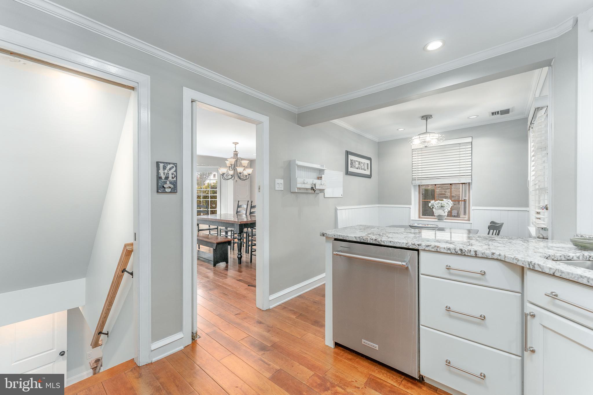 111 Harrogate Road Wynnewood, PA 19096 - Photo 20 of 60