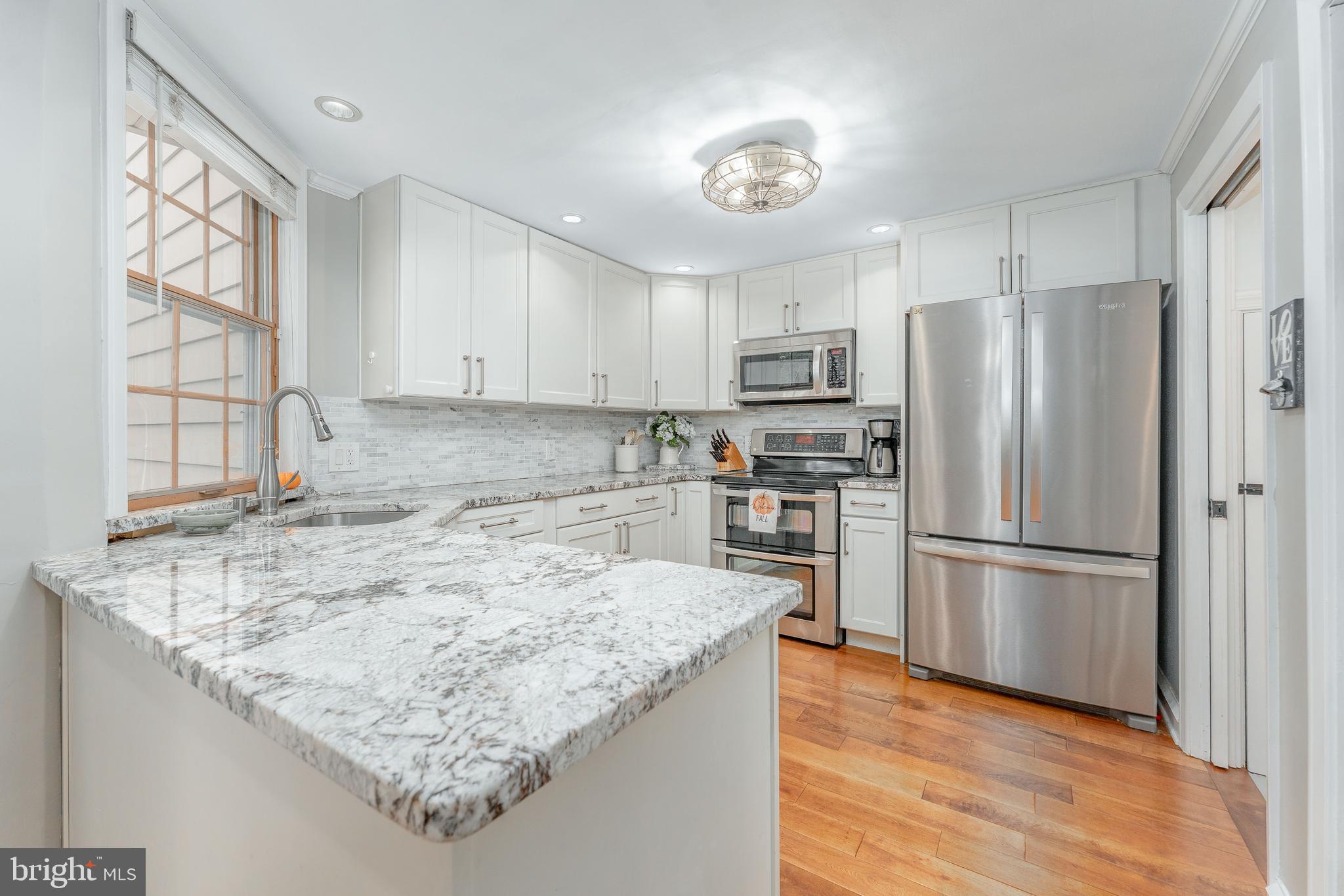 111 Harrogate Road Wynnewood, PA 19096 - Photo 22 of 60