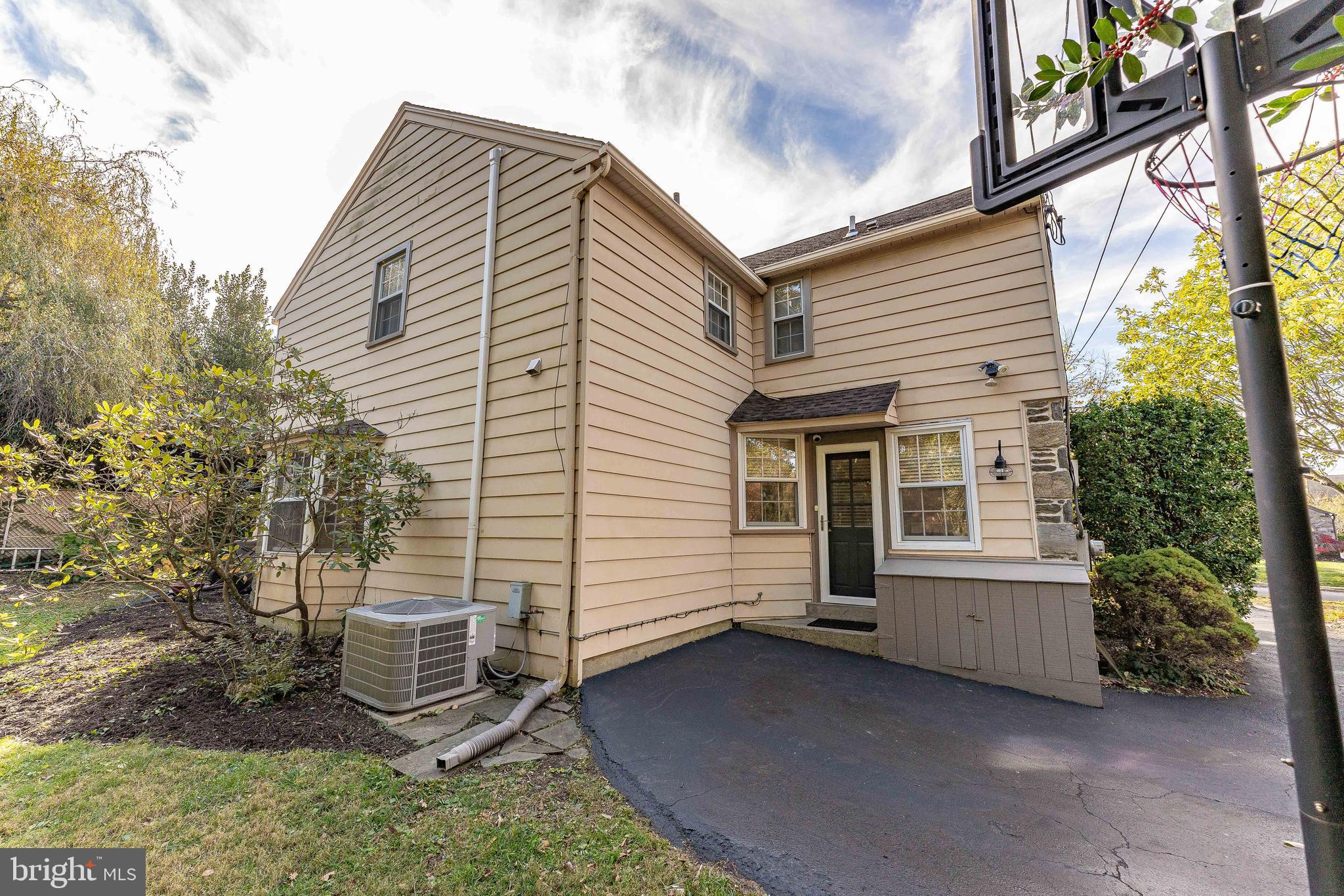 111 Harrogate Road Wynnewood, PA 19096 - Photo 58 of 60