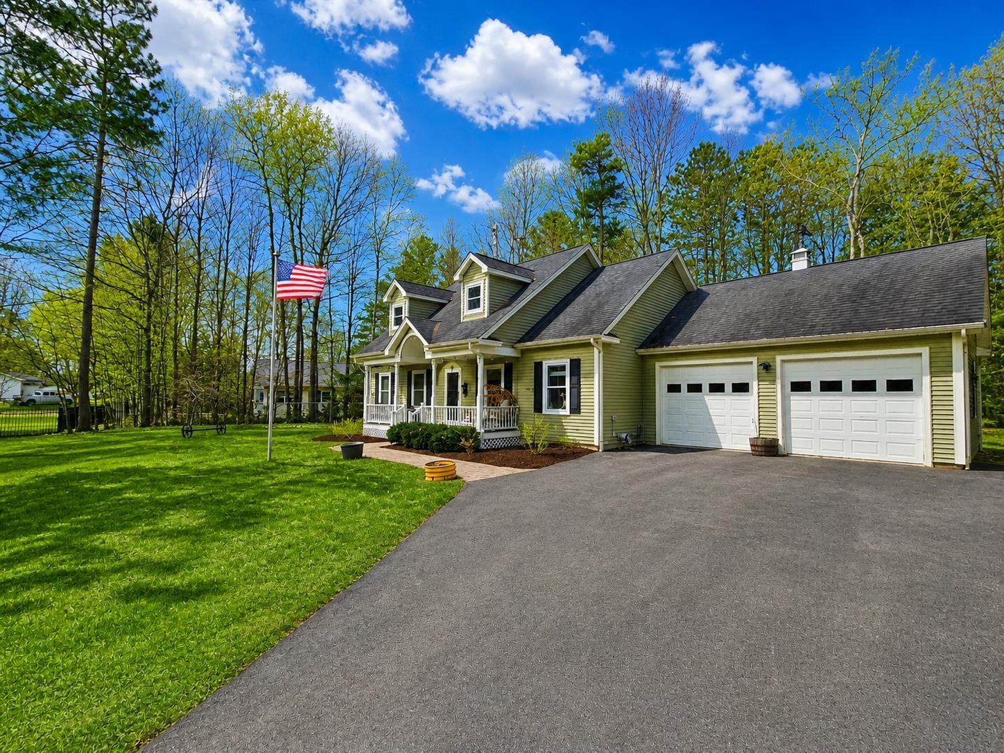 9 Clover Lane Newport, VT 05855 - Photo 2 of 42
