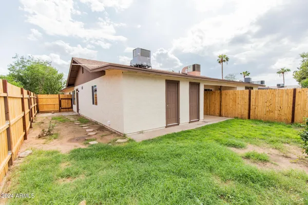 $1,600 | 4644 East Caballero Street, Unit 2, Mesa, AZ 85205