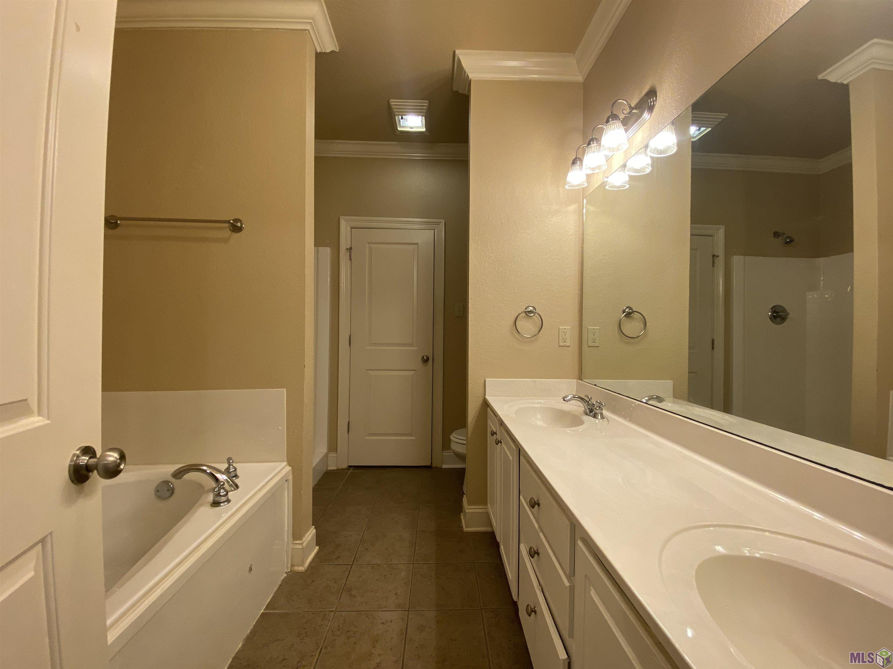 4848 Windsor Village Drive, Unit 74 St. George, LA 70817 - Photo 10 of 18