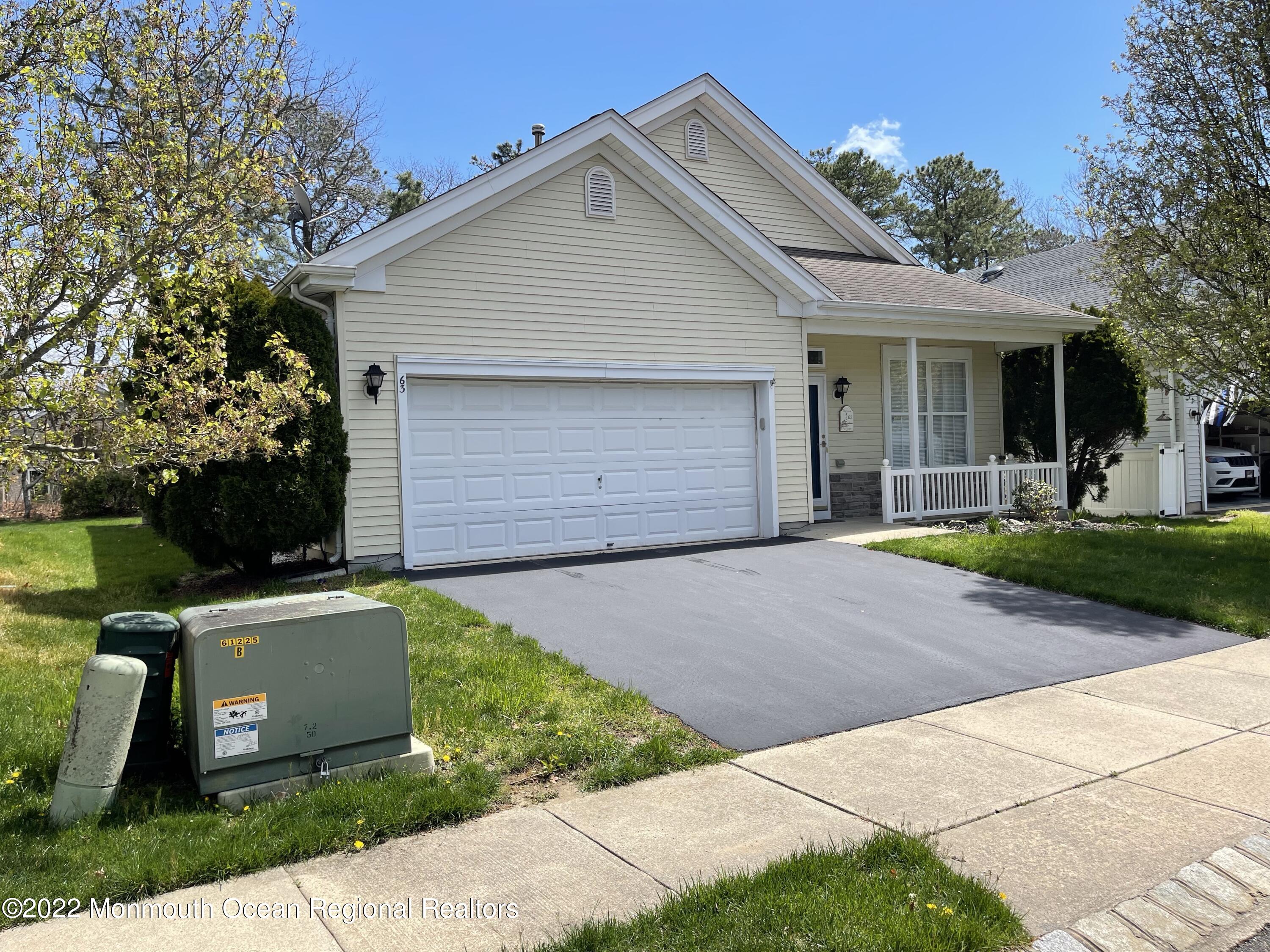 63 Quail Road Barnegat, NJ 08005 - Photo 3 of 26 pbmWgExGSDix7awAPnHxeA