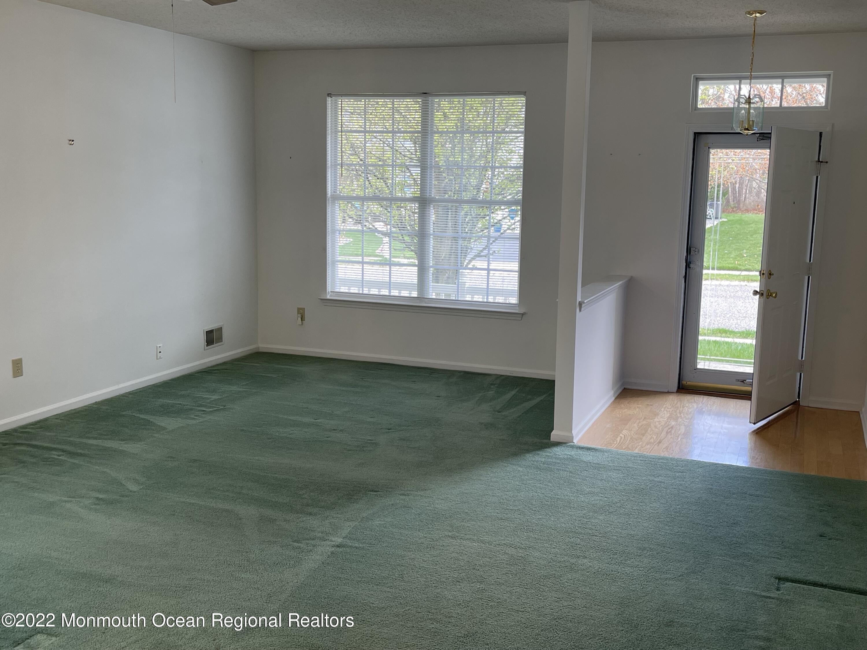 63 Quail Road Barnegat, NJ 08005 - Photo 6 of 26 4yQvS%4URf6CXLMertDkzA