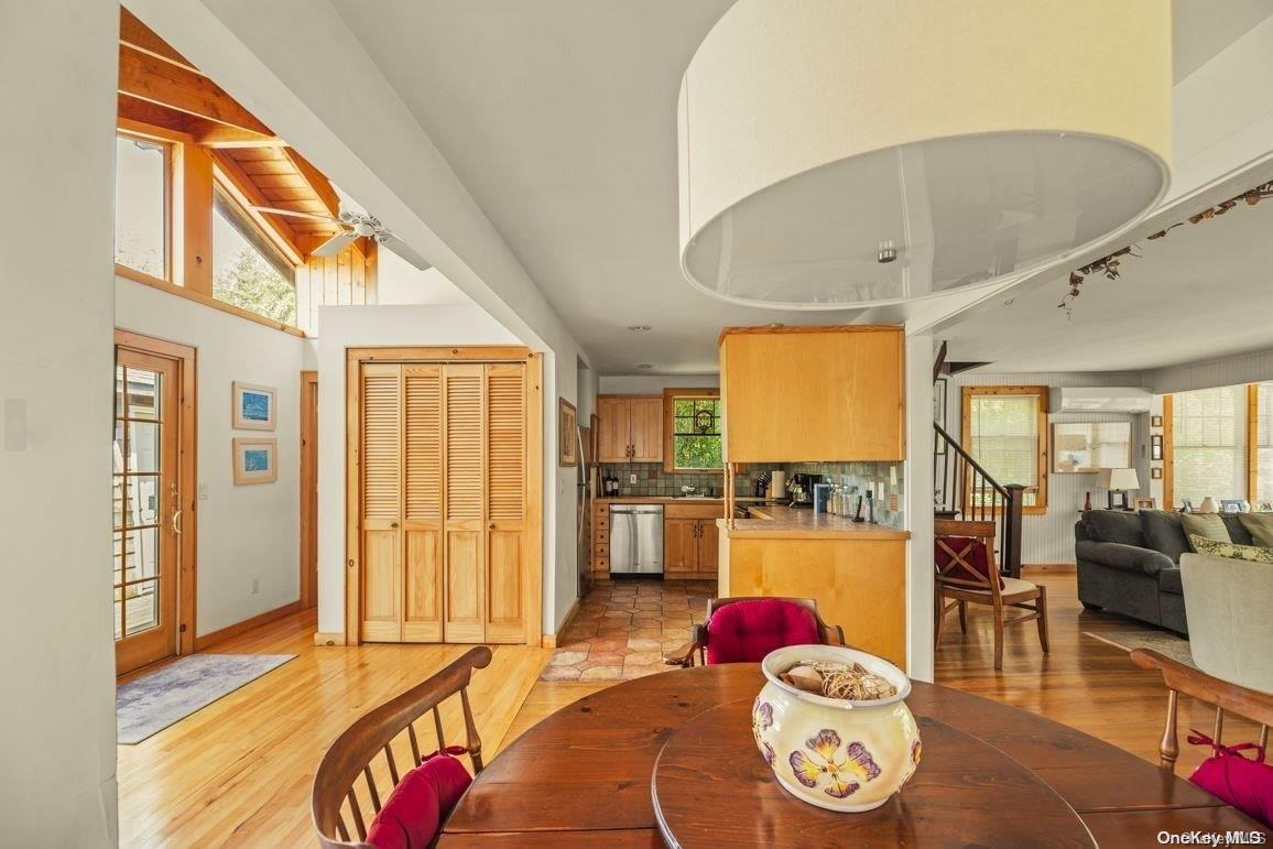 993 Surfview Walk Ocean Beach, NY 11770 - Photo 5 of 11