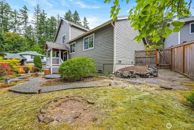 a view of a house with swimming pool