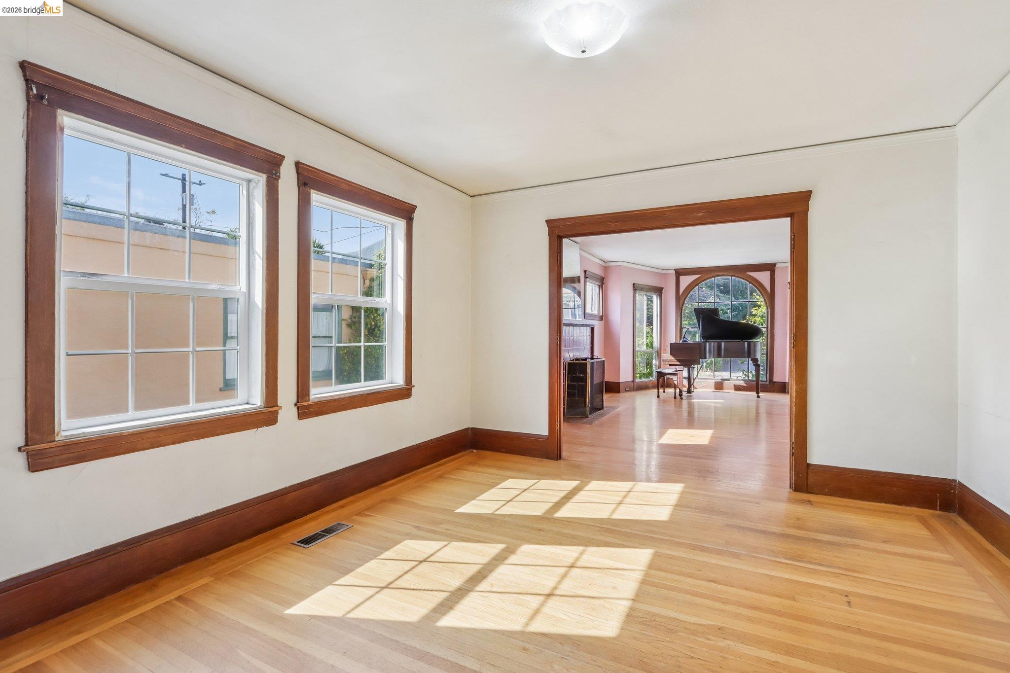 2144 Oregon Street Berkeley, CA 94705 - Photo 13 of 44 Gallery Image 13