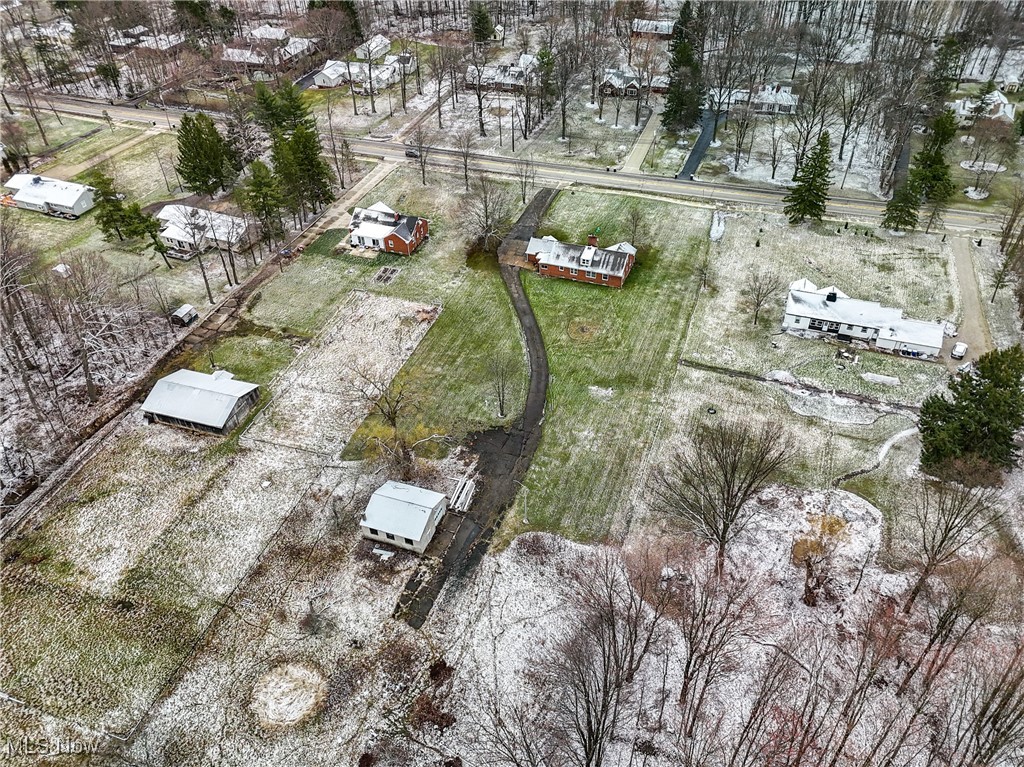 4310 Brainard Road Chagrin Falls, OH 44022 - Photo 7 of 41 Gallery Image 7