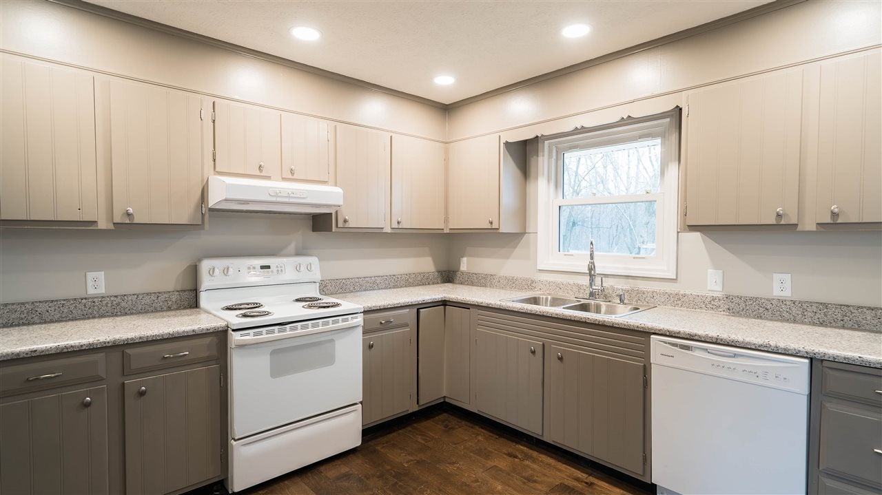 307 Leayou Road Alvaton, KY 42122 - Photo 2 of 30 Gallery Image 2
