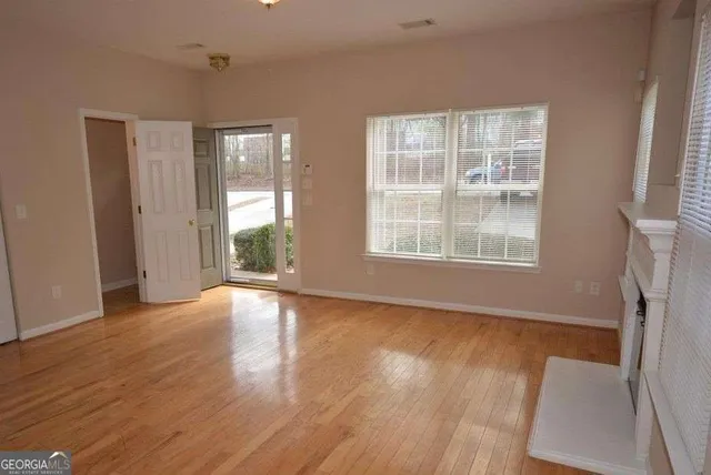 $1,495 | 142 Brookview Drive, Riverdale, GA 30274