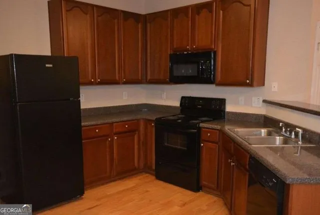 $1,495 | 142 Brookview Drive, Riverdale, GA 30274