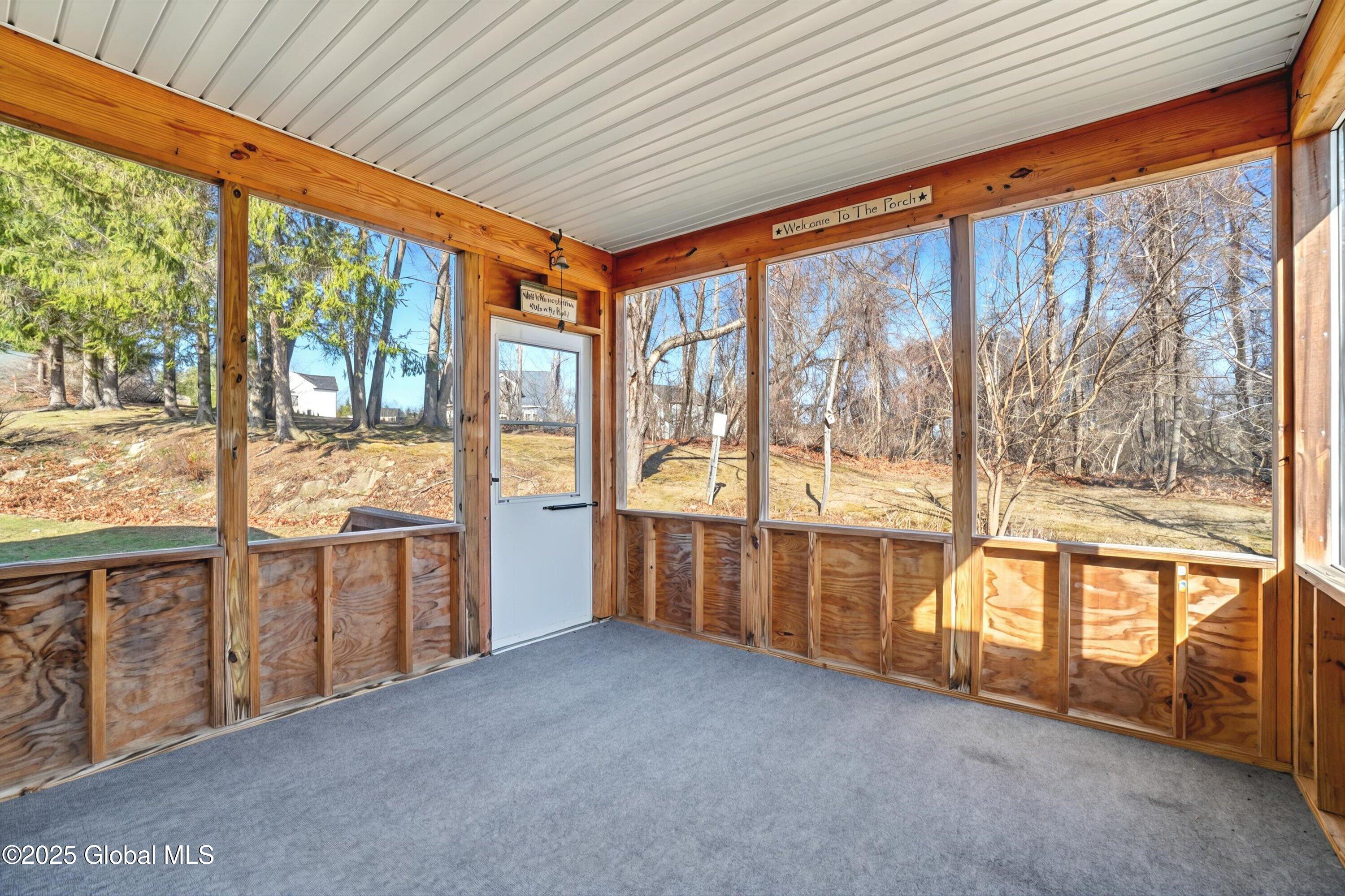 39 Vosburgh Road Halfmoon, NY 12118 - Photo 16 of 44 Vosburgh 26