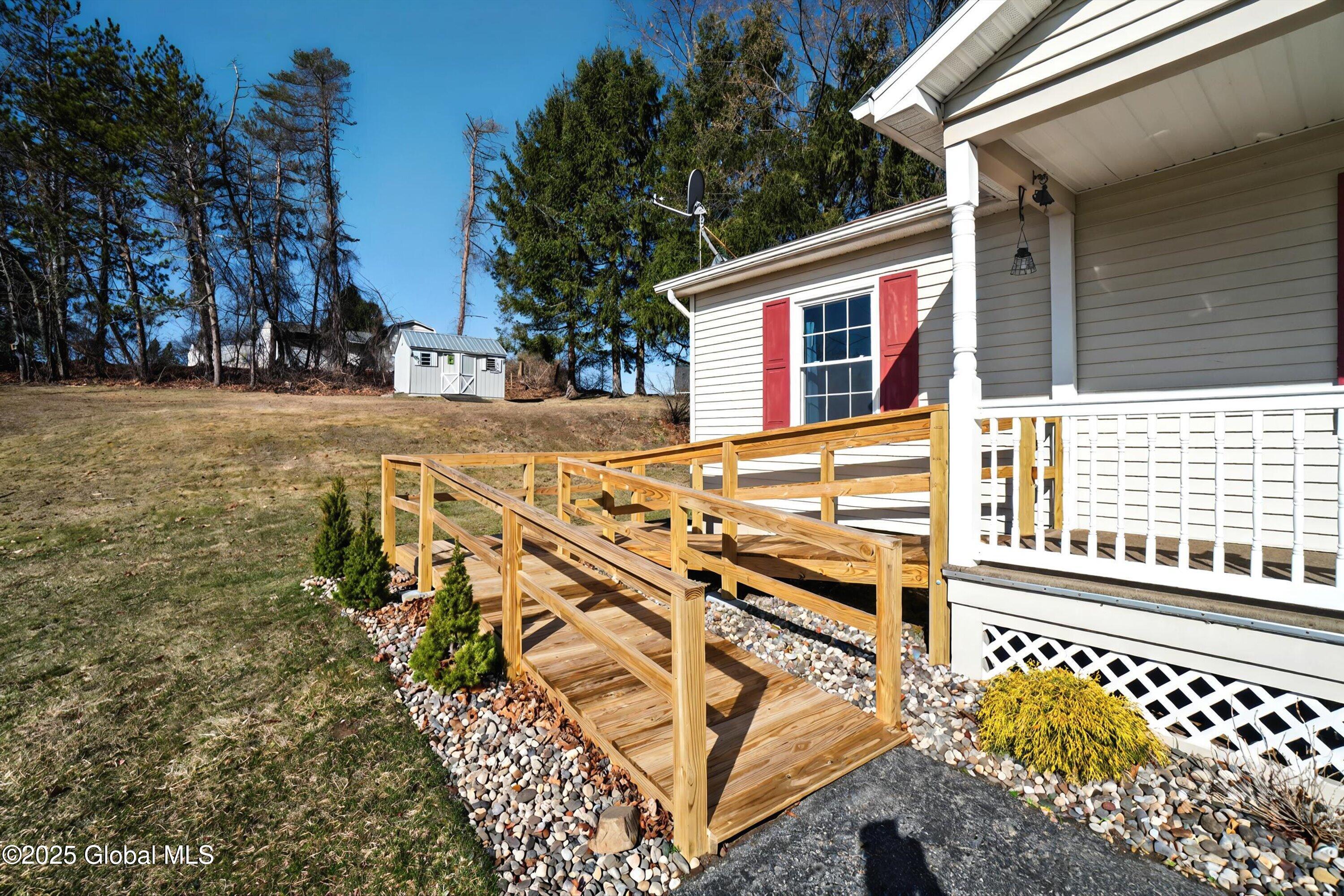 39 Vosburgh Road Halfmoon, NY 12118 - Photo 39 of 44 Vosburgh 5