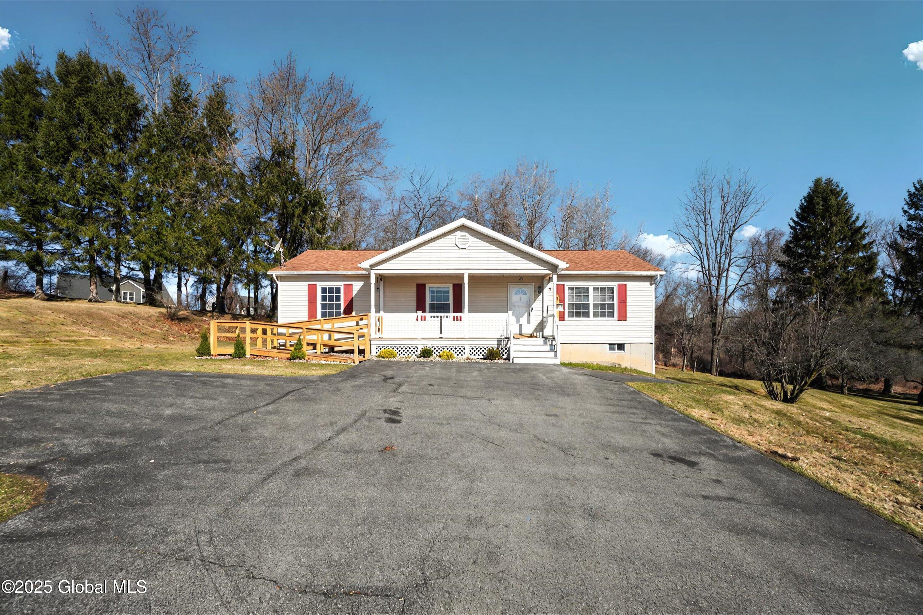 39 Vosburgh Road Halfmoon, NY 12118 - Photo 40 of 44 Vosburgh 6