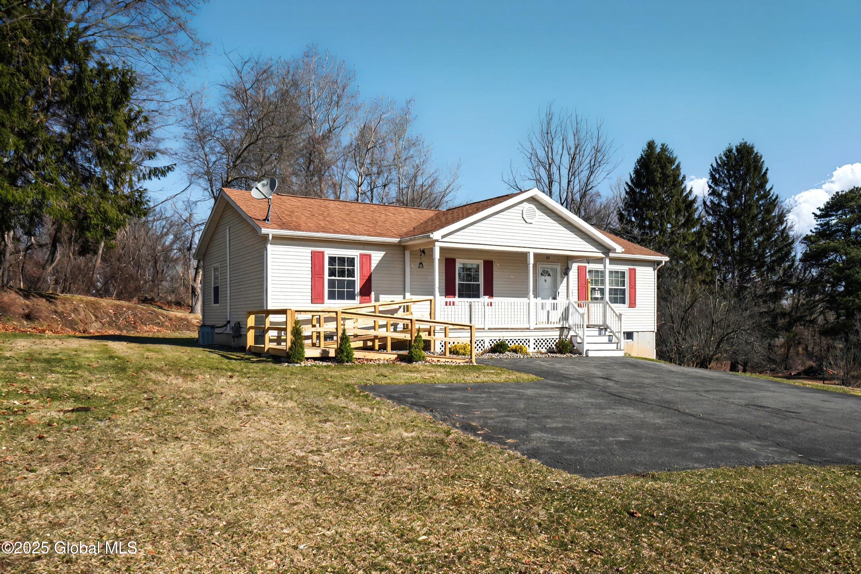 39 Vosburgh Road Halfmoon, NY 12118 - Photo 41 of 44 Vosburgh 9