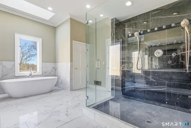 $1,275,000 | 106 C Comstock Hill Avenue, Norwalk, CT 06850