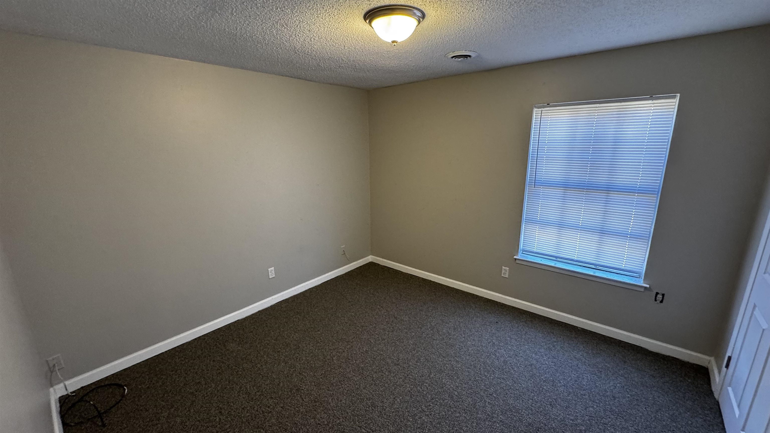 4264 Double Tree Street Memphis, TN 38109 - Photo 11 of 16