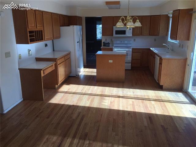 6445 Wilson Road Colorado Springs, CO 80919 - Photo 5 of 17 Gallery Image 5