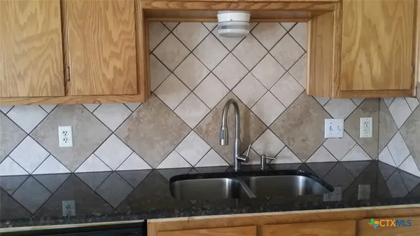 $830 | 1102 Circle M Drive, Unit B, Killeen, TX 76549