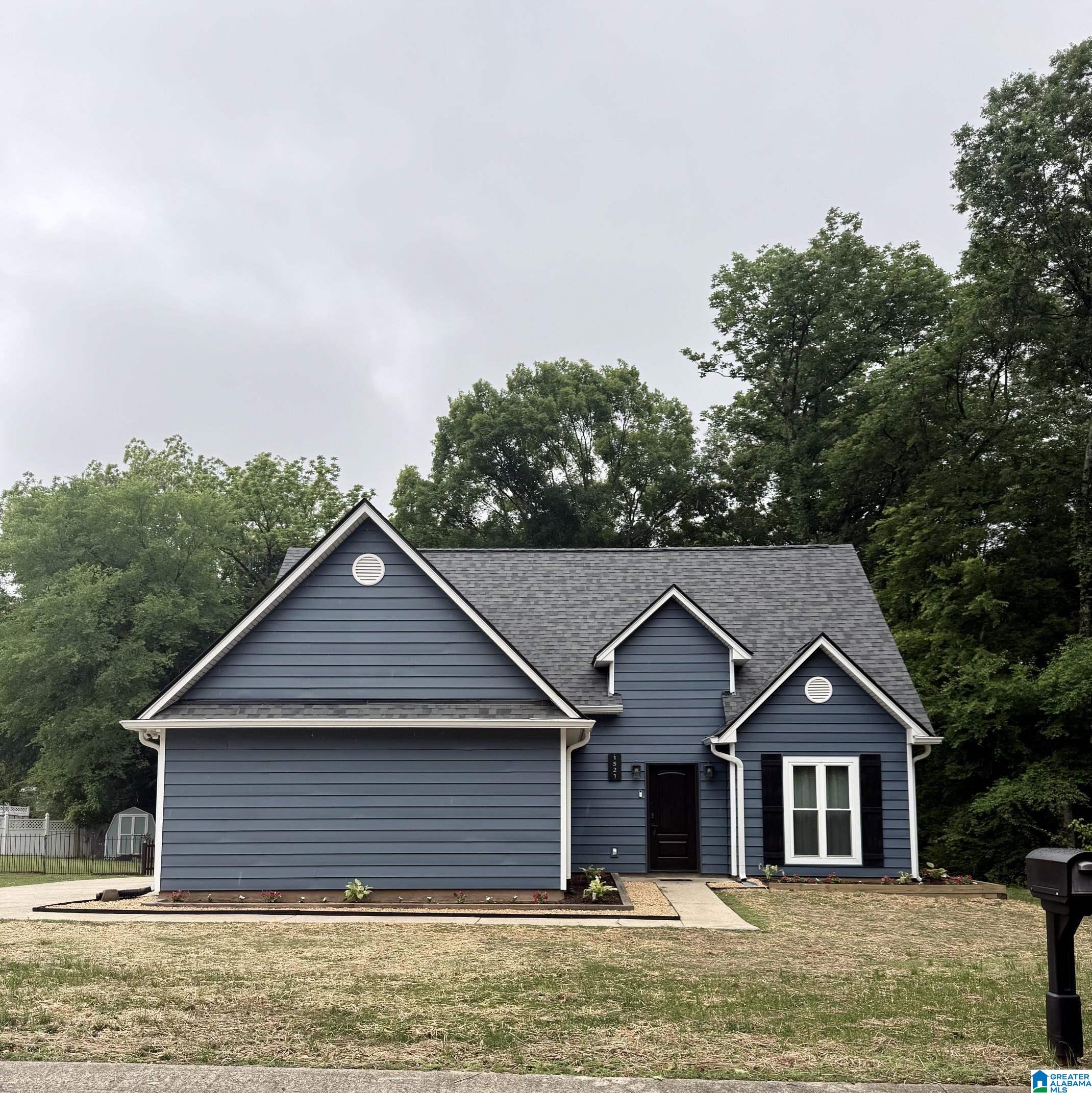 1521 Oliver Road Leeds, AL 35094 - Photo 2 of 28
