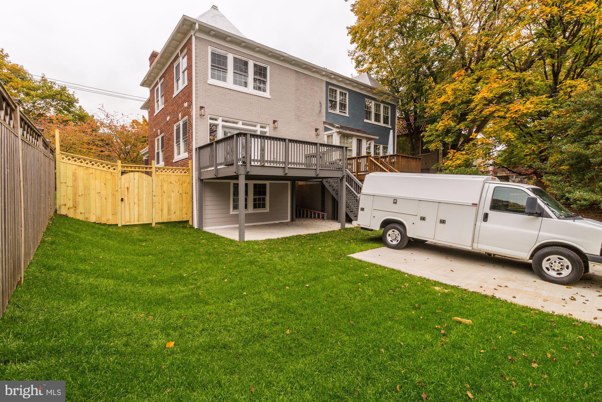 4221 37th Street Northwest Washington, DC 20008 - Photo 11 of 19