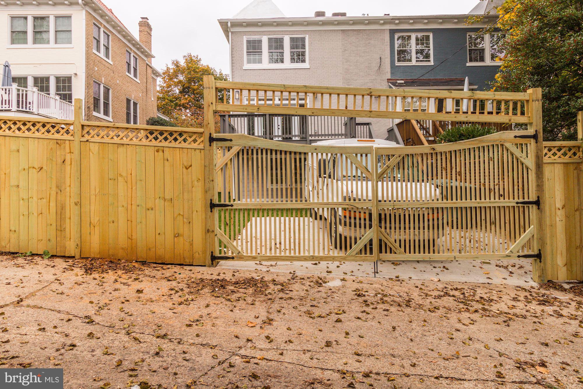 4221 37th Street Northwest Washington, DC 20008 - Photo 12 of 19