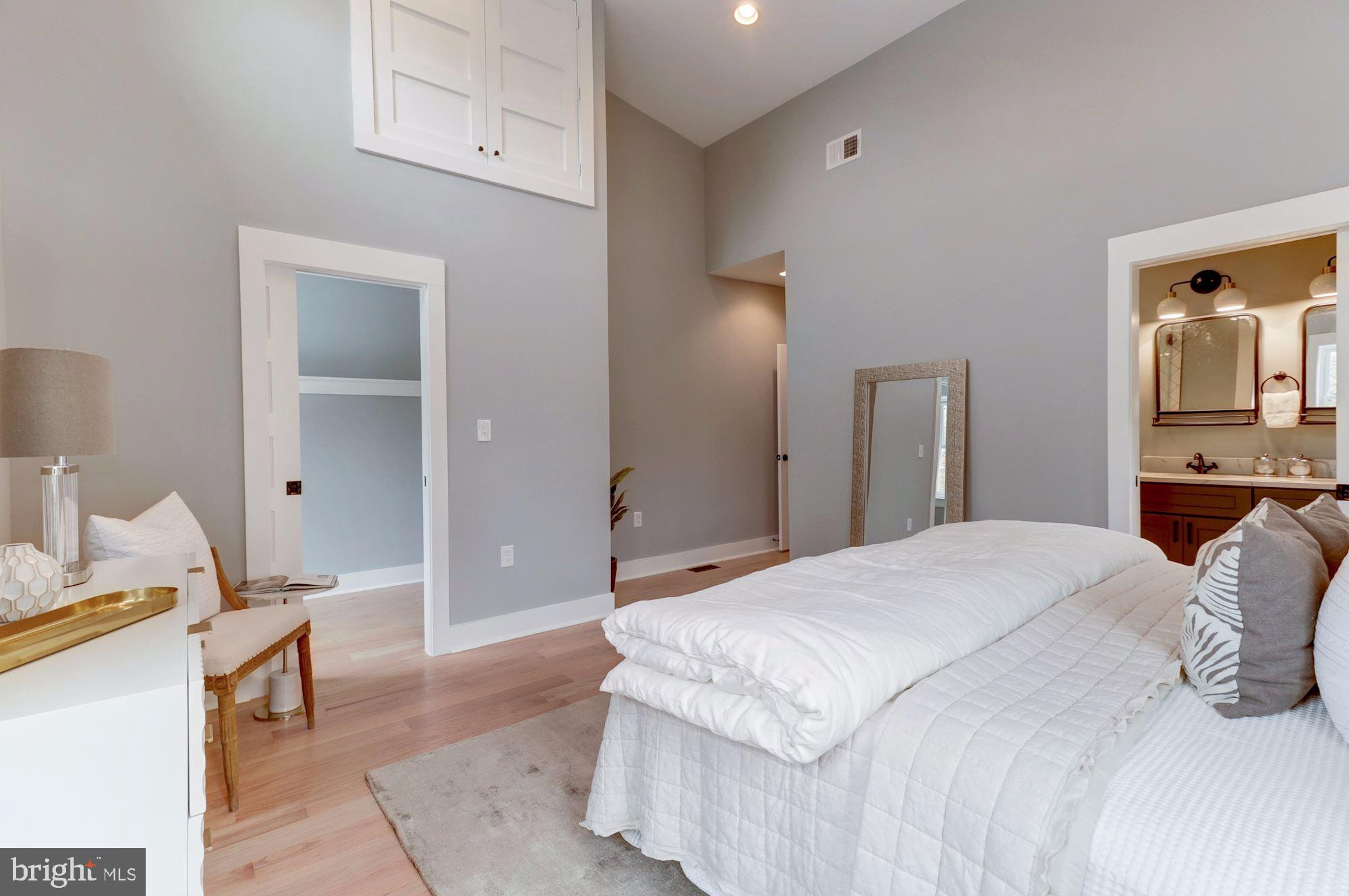 4221 37th Street Northwest Washington, DC 20008 - Photo 14 of 19