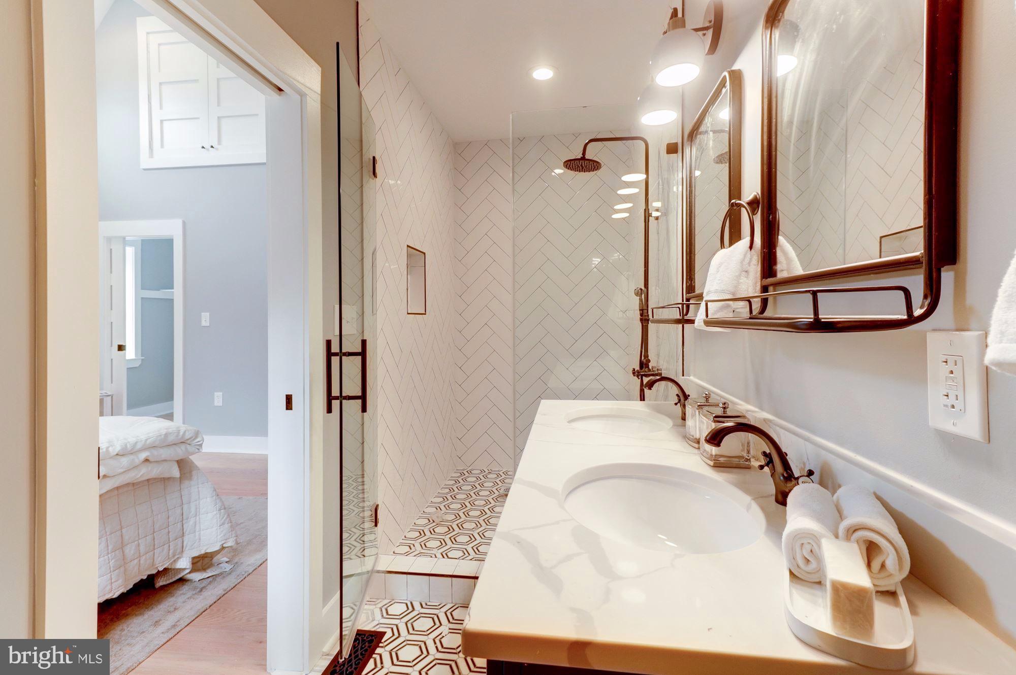 4221 37th Street Northwest Washington, DC 20008 - Photo 16 of 19