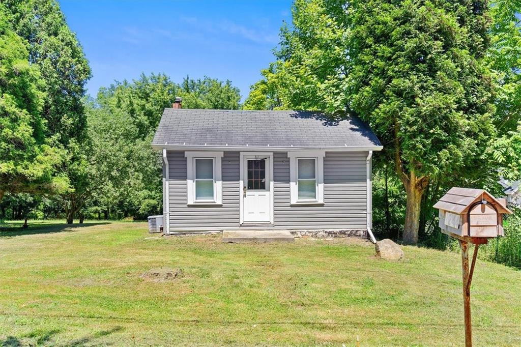 1244 McCaslin Road Clinton, PA 15026 - Photo 1 of 6 Gallery Image 1