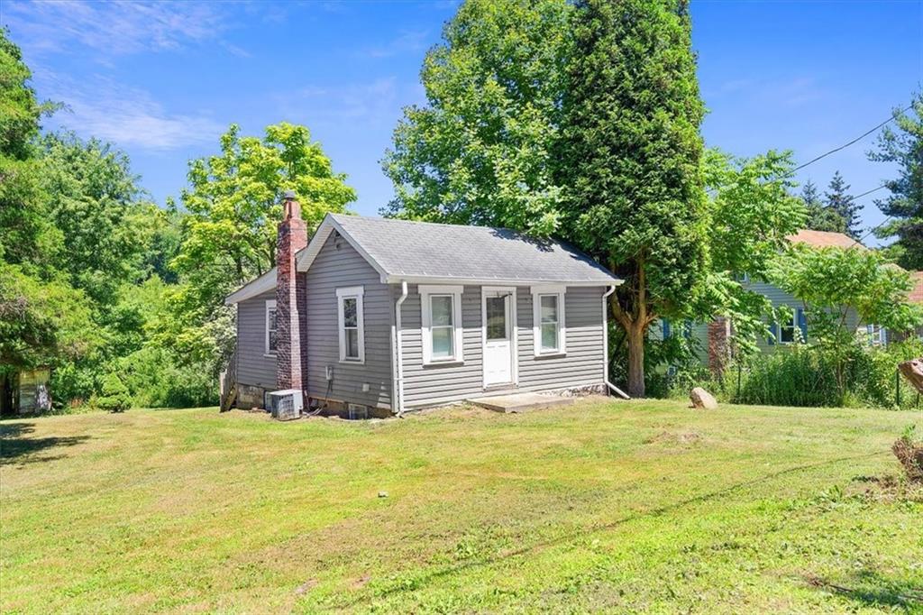 1244 McCaslin Road Clinton, PA 15026 - Photo 2 of 6 Gallery Image 2