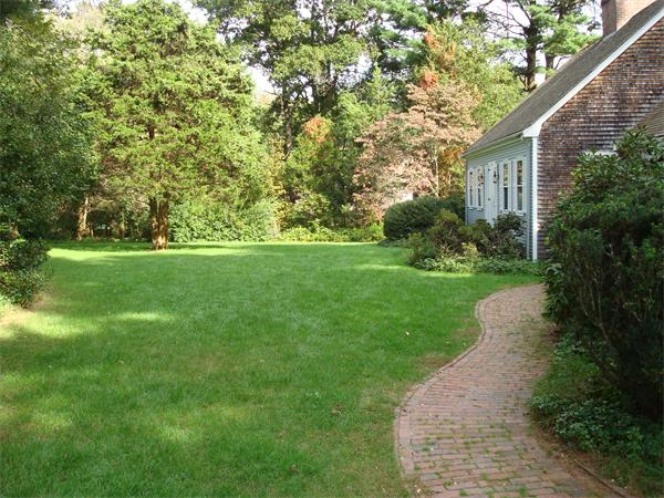 3 Royal Road Easton, MA 02375 - Photo 5 of 23 Gallery Image 5