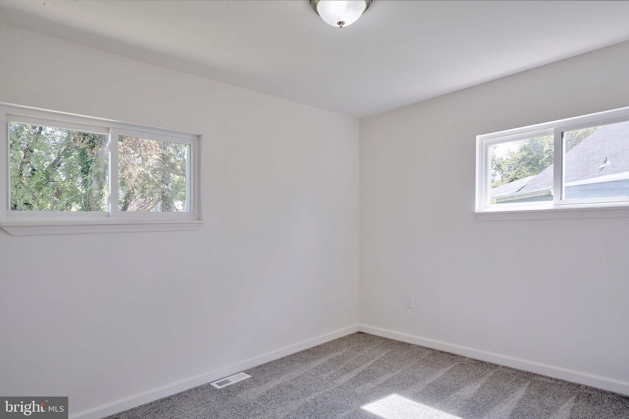 1422 Glassboro Road Wenonah, NJ 08090 - Photo 21 of 28 Gallery Image 21