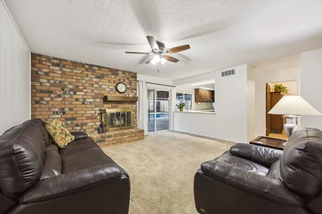 $365,000 | 11726 Dorrance Lane, Meadows Place, TX 77477