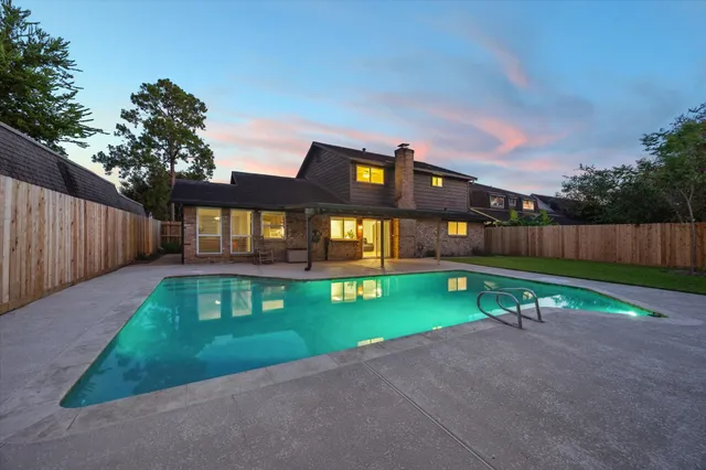 $365,000 | 11726 Dorrance Lane, Meadows Place, TX 77477