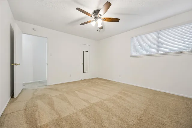 $365,000 | 11726 Dorrance Lane, Meadows Place, TX 77477