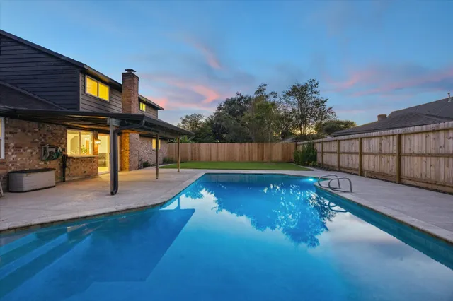 $365,000 | 11726 Dorrance Lane, Meadows Place, TX 77477