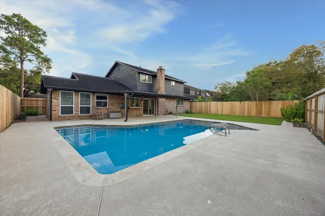 $365,000 | 11726 Dorrance Lane, Meadows Place, TX 77477