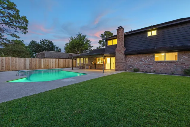 $365,000 | 11726 Dorrance Lane, Meadows Place, TX 77477