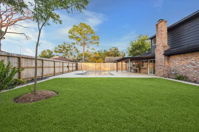 $365,000 | 11726 Dorrance Lane, Meadows Place, TX 77477