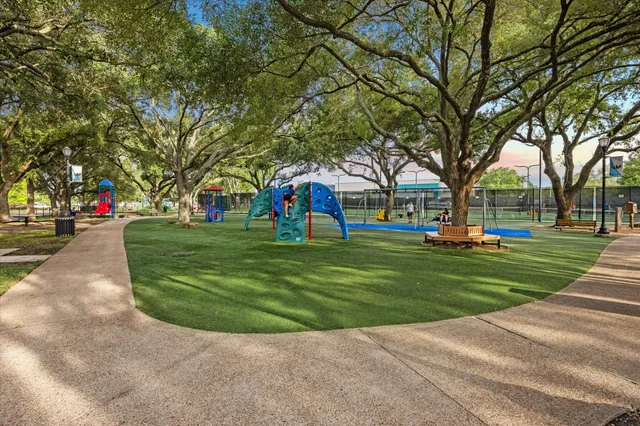 $365,000 | 11726 Dorrance Lane, Meadows Place, TX 77477