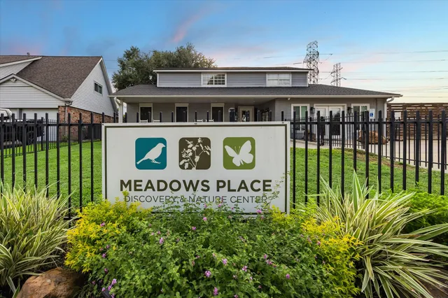 $365,000 | 11726 Dorrance Lane, Meadows Place, TX 77477