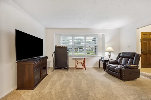 $365,000 | 11726 Dorrance Lane, Meadows Place, TX 77477