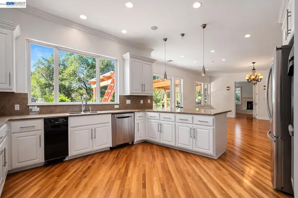 $8,000 | 3479 Gravina Place, Pleasanton, CA 94566