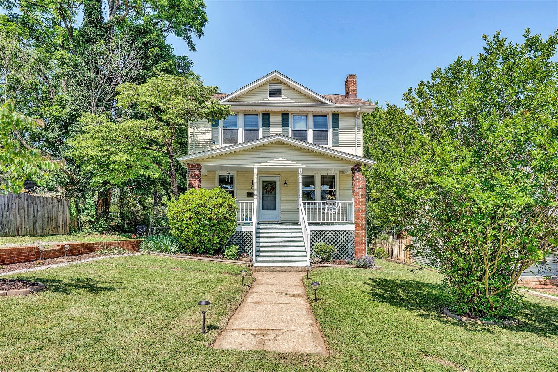 2516 Spring Road Southwest Roanoke, VA 24015 - Photo 1 of 30 01-060120230183