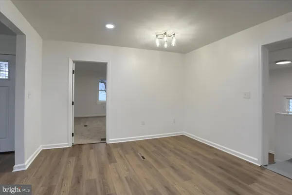 $283,900 | 38 Stanley Drive, New Oxford, PA 17350