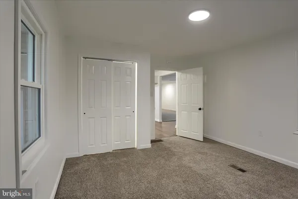 $283,900 | 38 Stanley Drive, New Oxford, PA 17350
