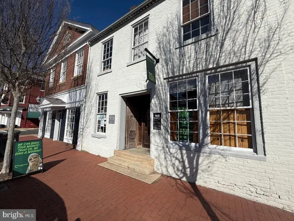 $1,450 | 319 William Street, Unit B, Fredericksburg, VA 22401